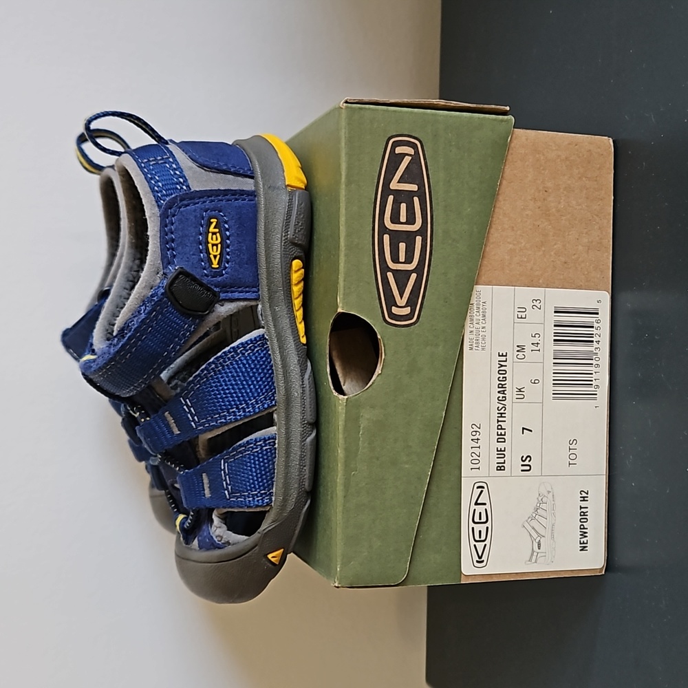 Keen Toddler Newport H2 Sandal- Size 7